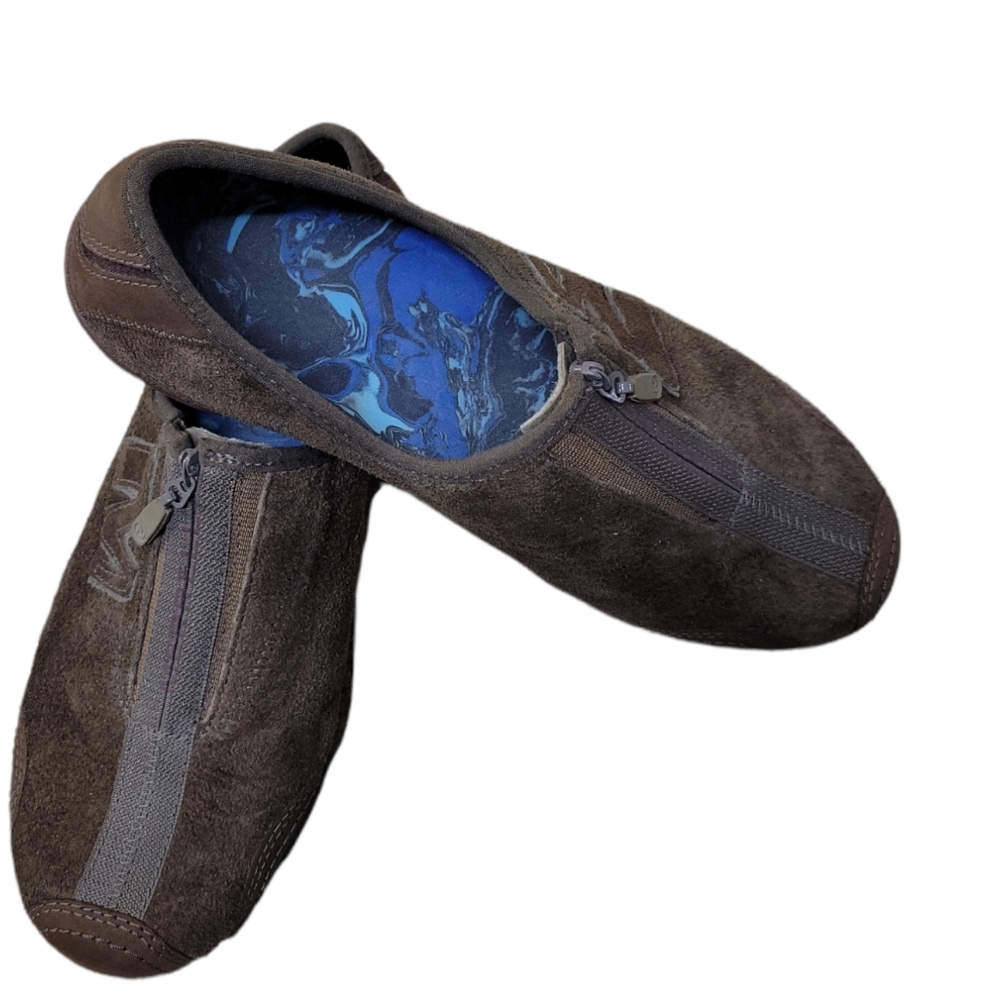 Merrel Air cushion shoes